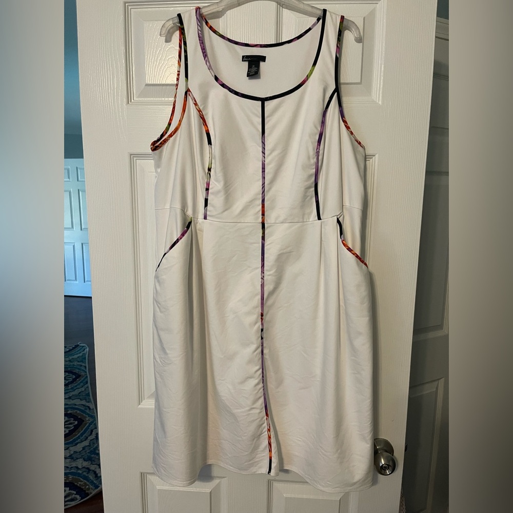 Lane Bryant white dress with front pockets and side zip in size 20